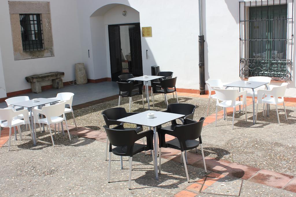 Sumaiya El Palacio Coria Exterior photo